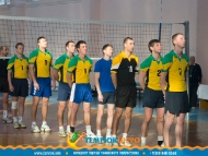 Команда по волейболу