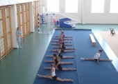 Летние тренировки юных гимнасток
