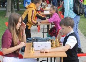 В парке Темрюка прошел турнир по быстрым шахматам